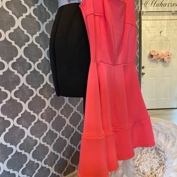 LULU’S Summer Dress - Picture 2 of 5